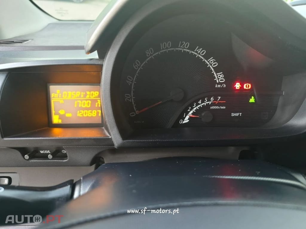 Toyota iQ 1.0 VVT-i 2 EP