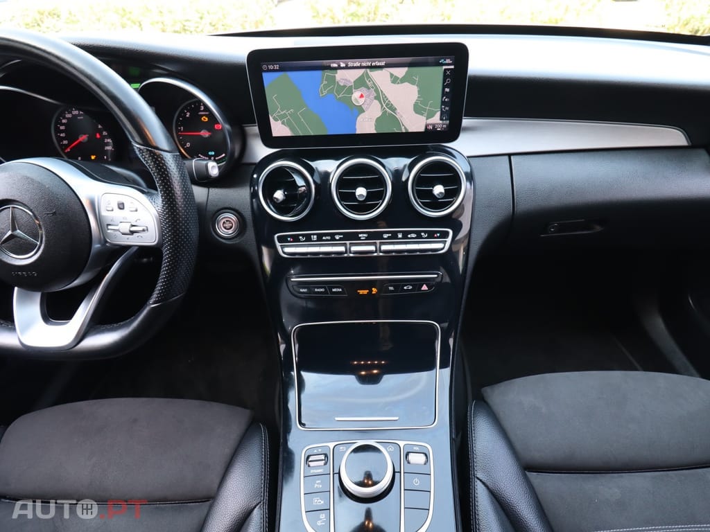 Mercedes-Benz C 300 de AMG Line