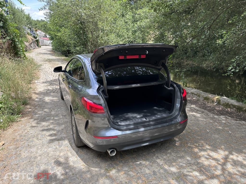 BMW 216 d Line Sport
