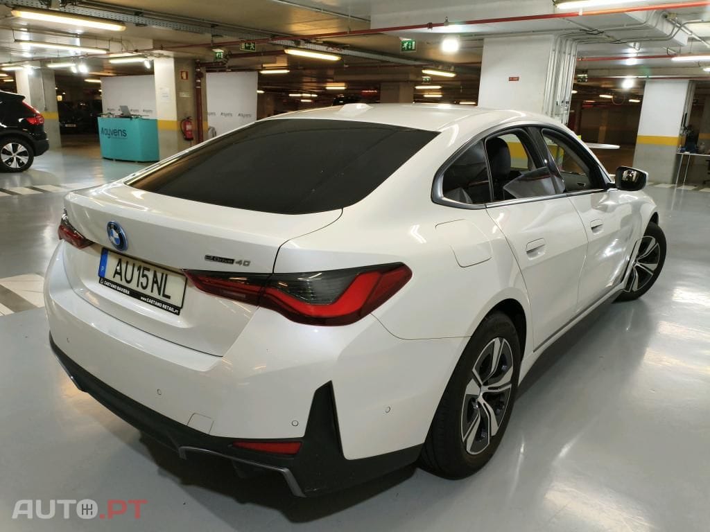 BMW i4 eDrive40