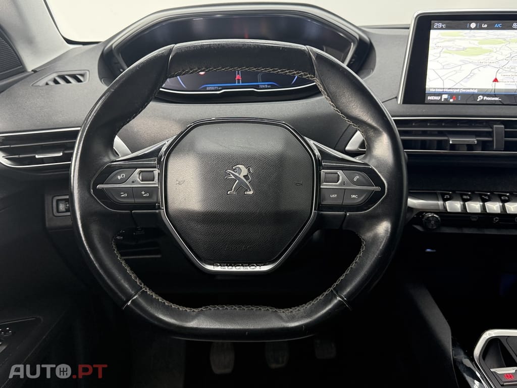 Peugeot 3008 1.5 BlueHDi Allure