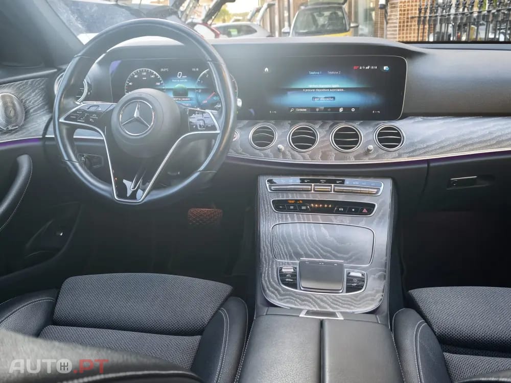 Mercedes-Benz E 300 e Station 9G-TRONIC AMG Line