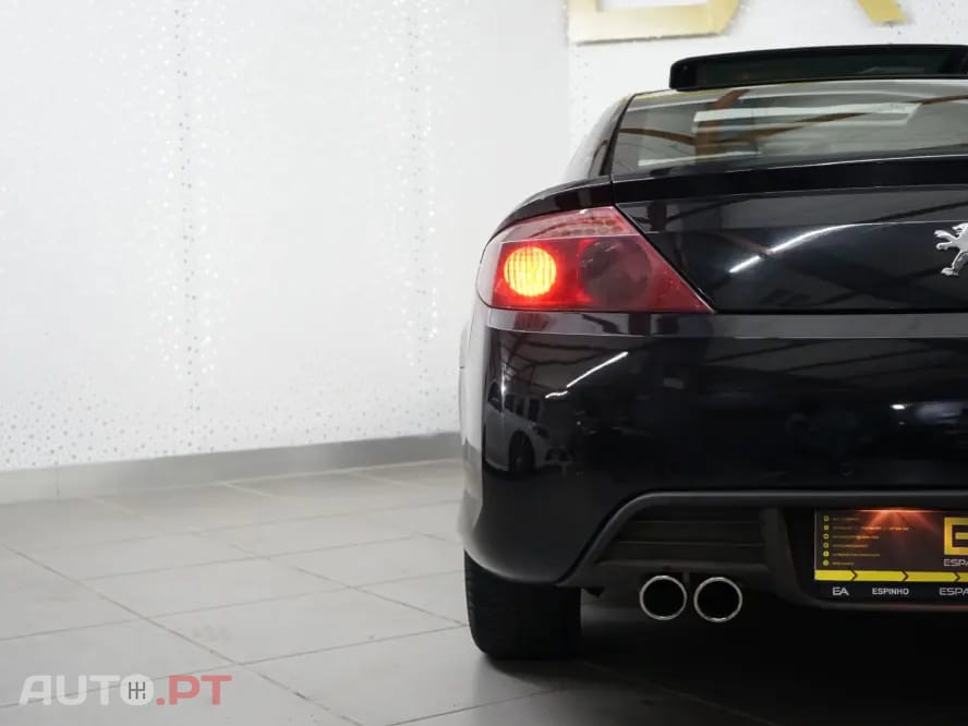 Peugeot 407 Coupé 2.0 HDi