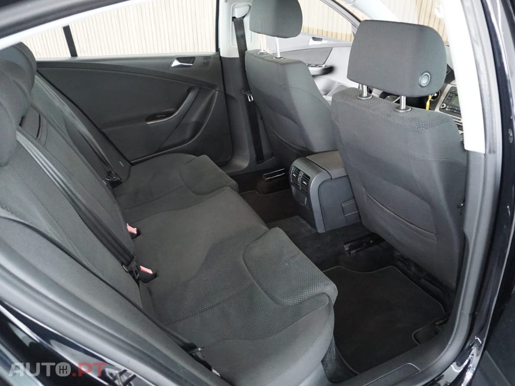 Volkswagen Passat 1.9 TDi Confortline