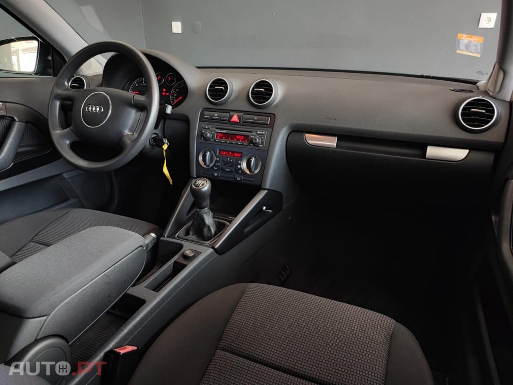 Audi A3 2.0TDI NACIONAL 1 DONO