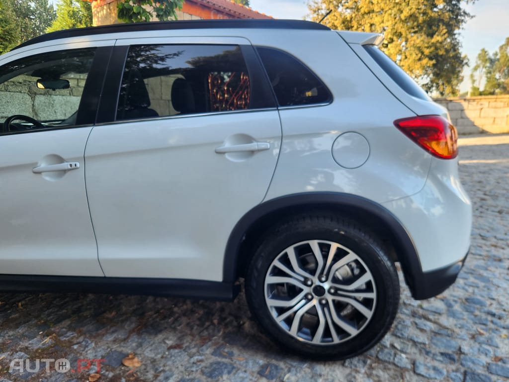 Mitsubishi ASX 1.6 DI-D Cross City