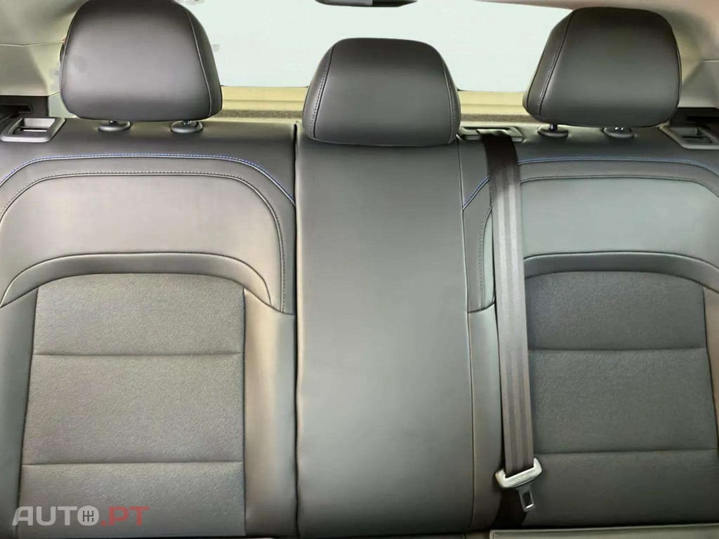 MG MG4 64 kWh Luxury