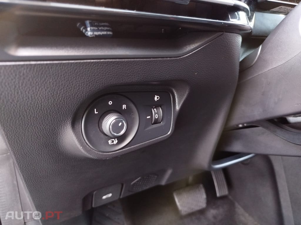 MG MG4 64 kWh Luxury