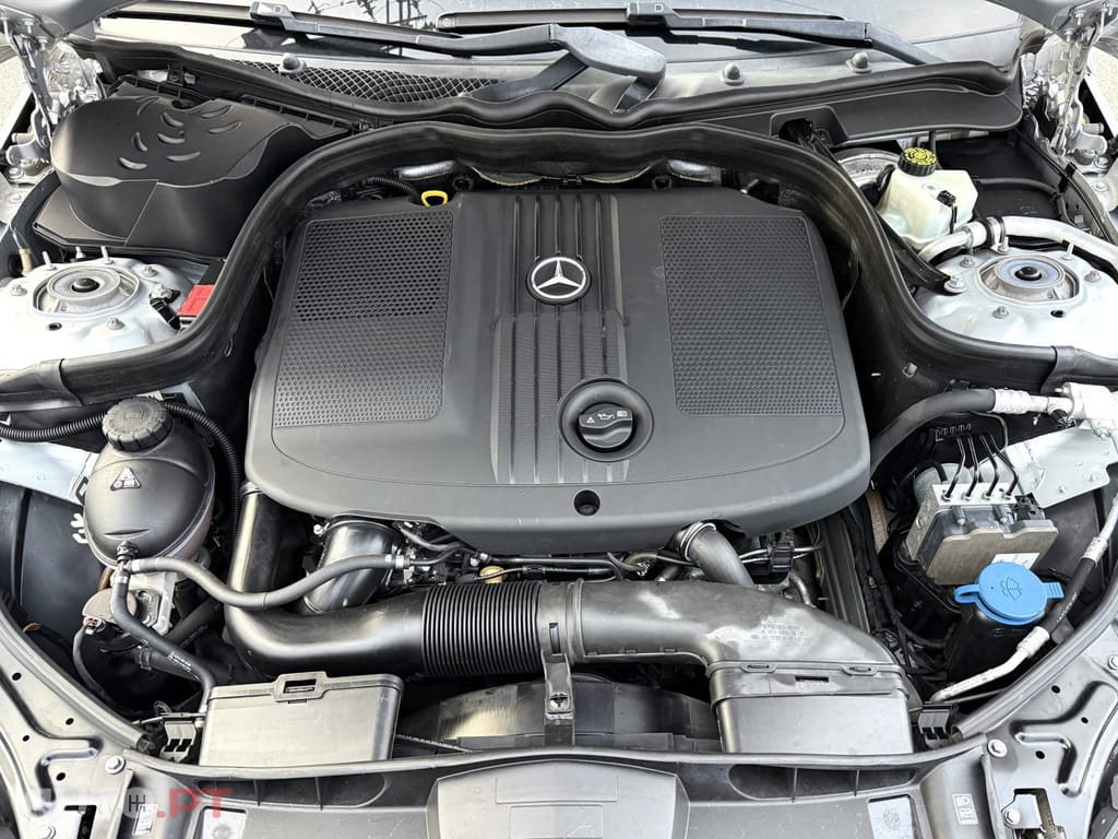 Mercedes-Benz E 220 BlueTEC Avantgarde Auto.
