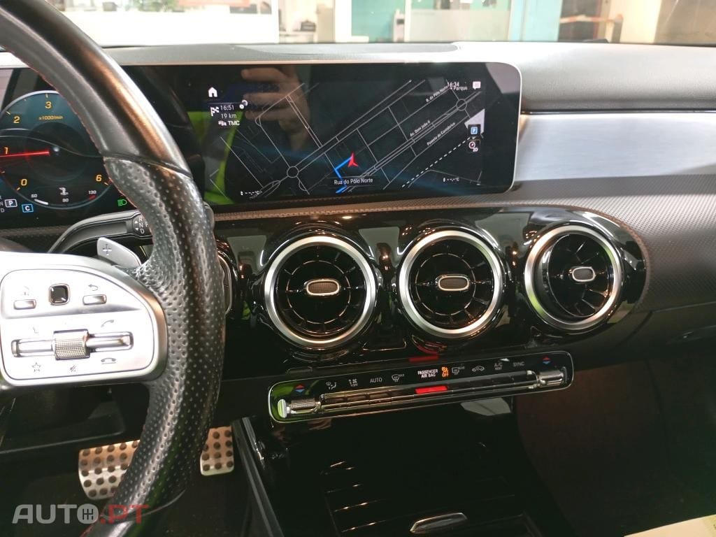 Mercedes-Benz A 180 d AMG Line Aut.