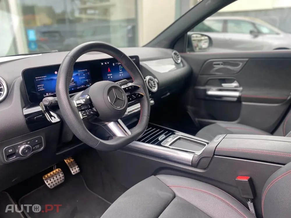 Mercedes-Benz GLA 250 e AMG Line