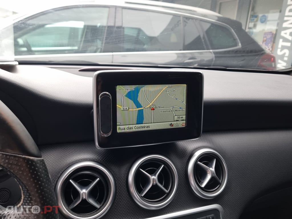 Mercedes-Benz A 180 Dynamic Edition