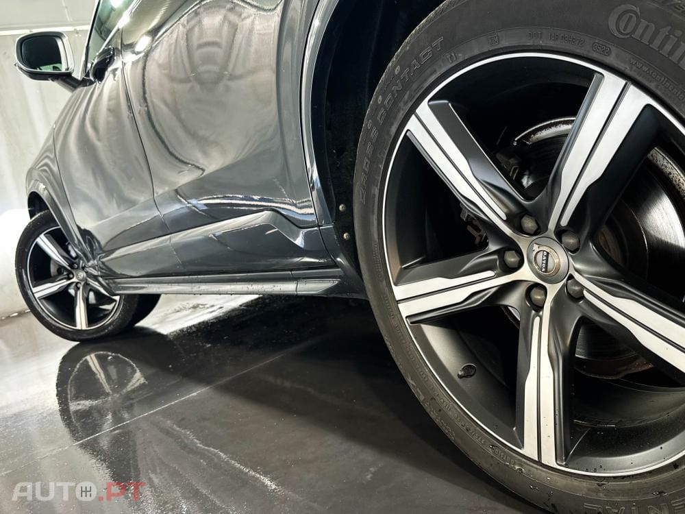 Volvo XC90 2.0 D4 R-Design