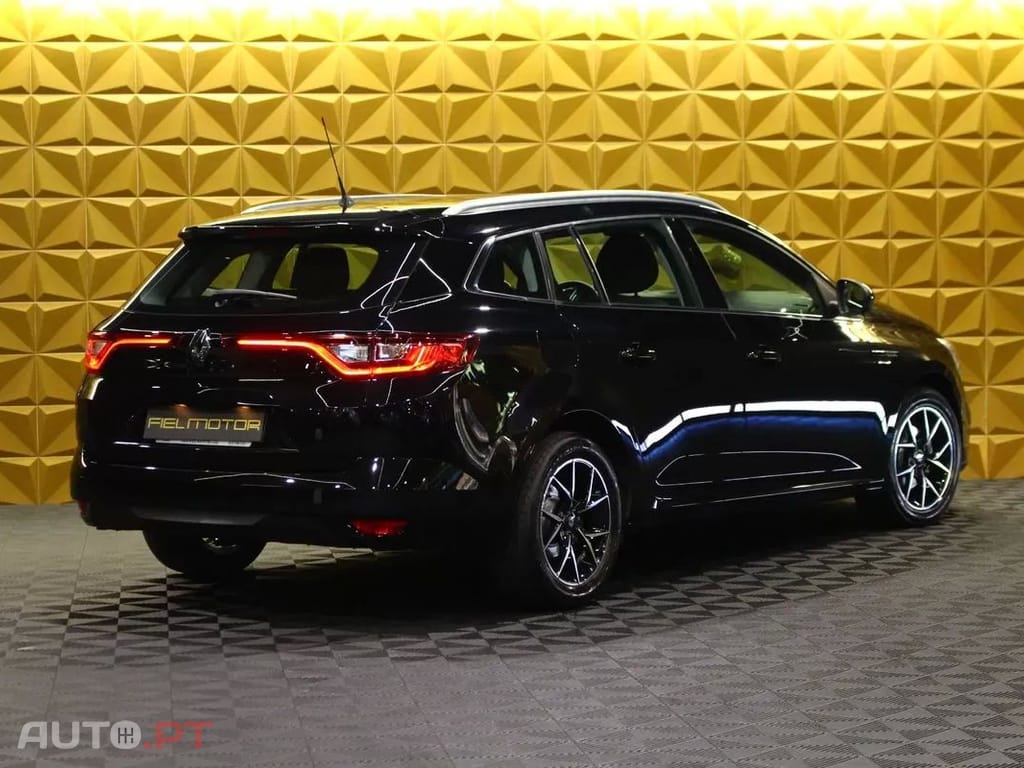 Renault Mégane Sport Tourer  Blue Dci 115 Equilibre