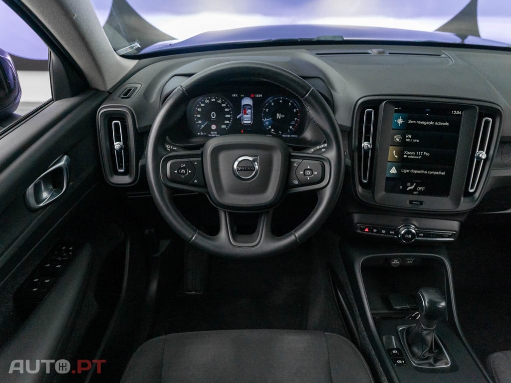 Volvo XC40 1.5 T2 Momentum