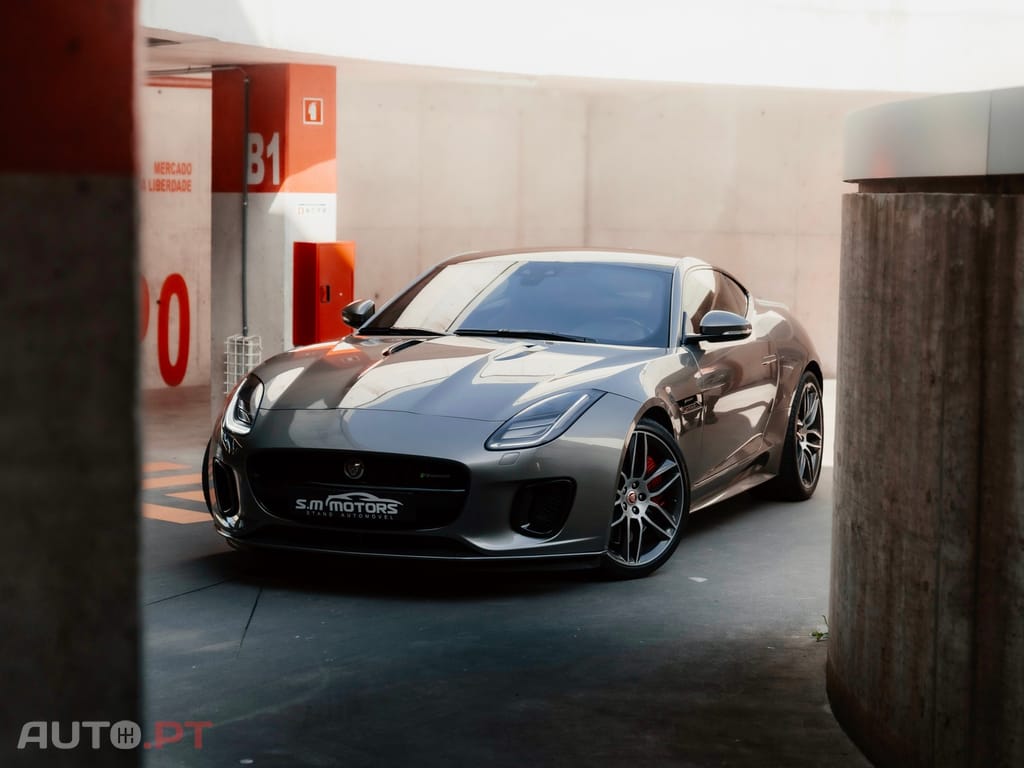Jaguar F-Type 2.0 i4 R-Dynamic