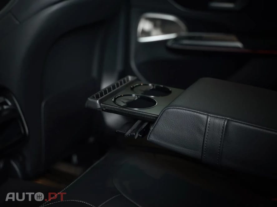 Mercedes-Benz E 300 9G-TRONIC AMG Line