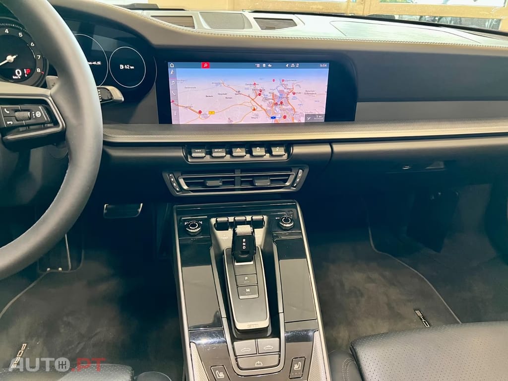 Porsche 911 Carrera 4 S
