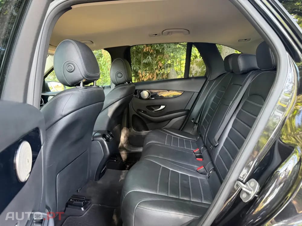Mercedes-Benz GLC 220 d 4Matic 9G-Tronic AMG Line