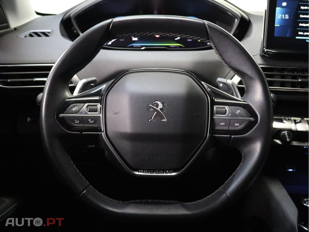 Peugeot 3008 1.6 Hybrid Allure e-EAT8