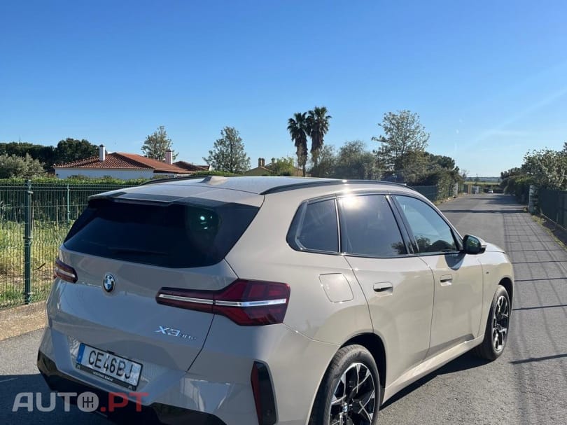 BMW X3 30 e xDrive Pack M Desportivo