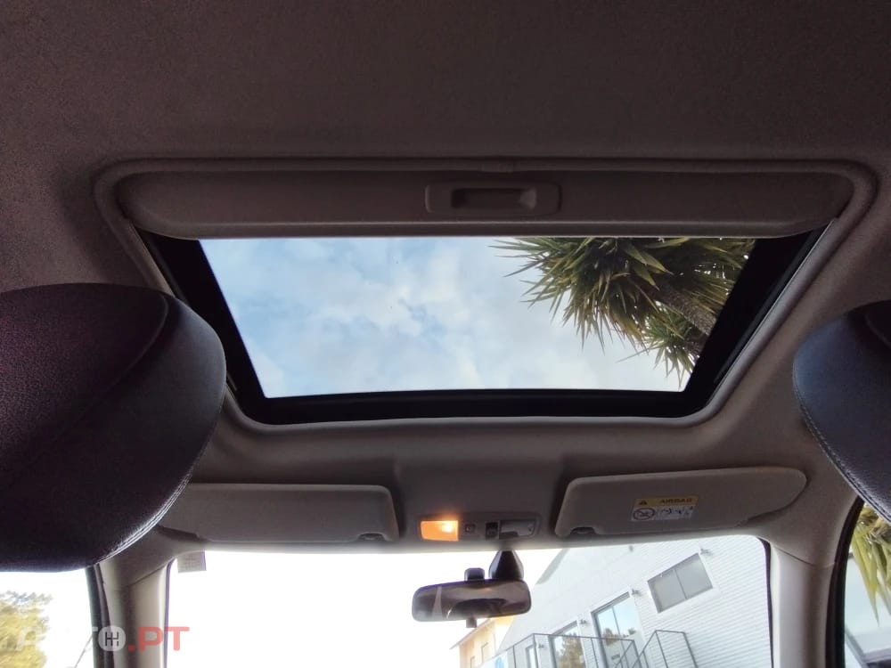 Mitsubishi Outlander 2.2 DI-D Instyle Navi