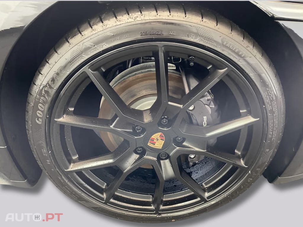 Porsche Taycan I.V.A DEDUTIVEL