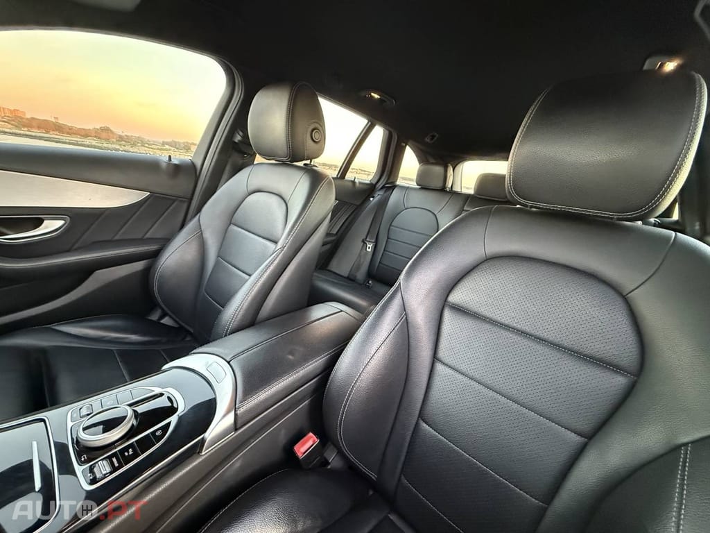 Mercedes-Benz C 200 d Station 7G-TRONIC AMG Line