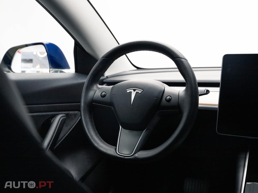 Tesla Model 3 Standard RWD Plus