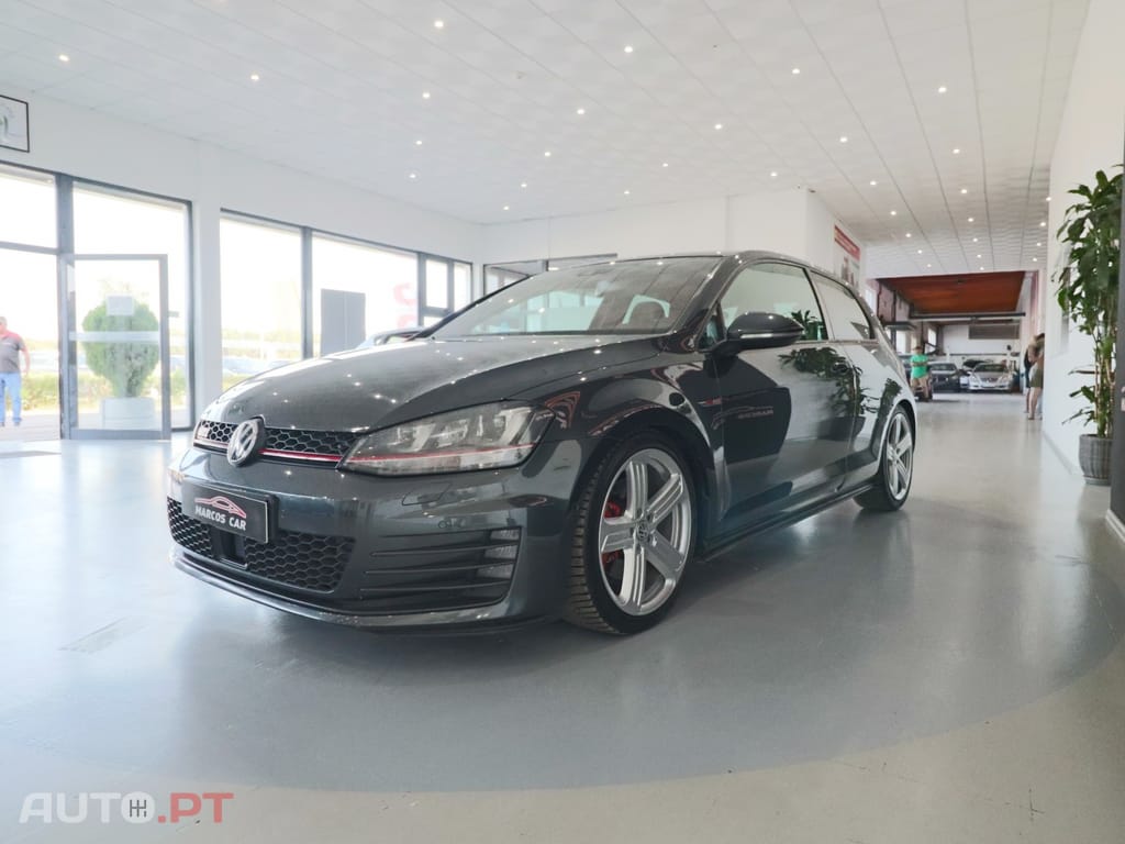 Volkswagen Golf 2.0 TSi GTi DSG Performance