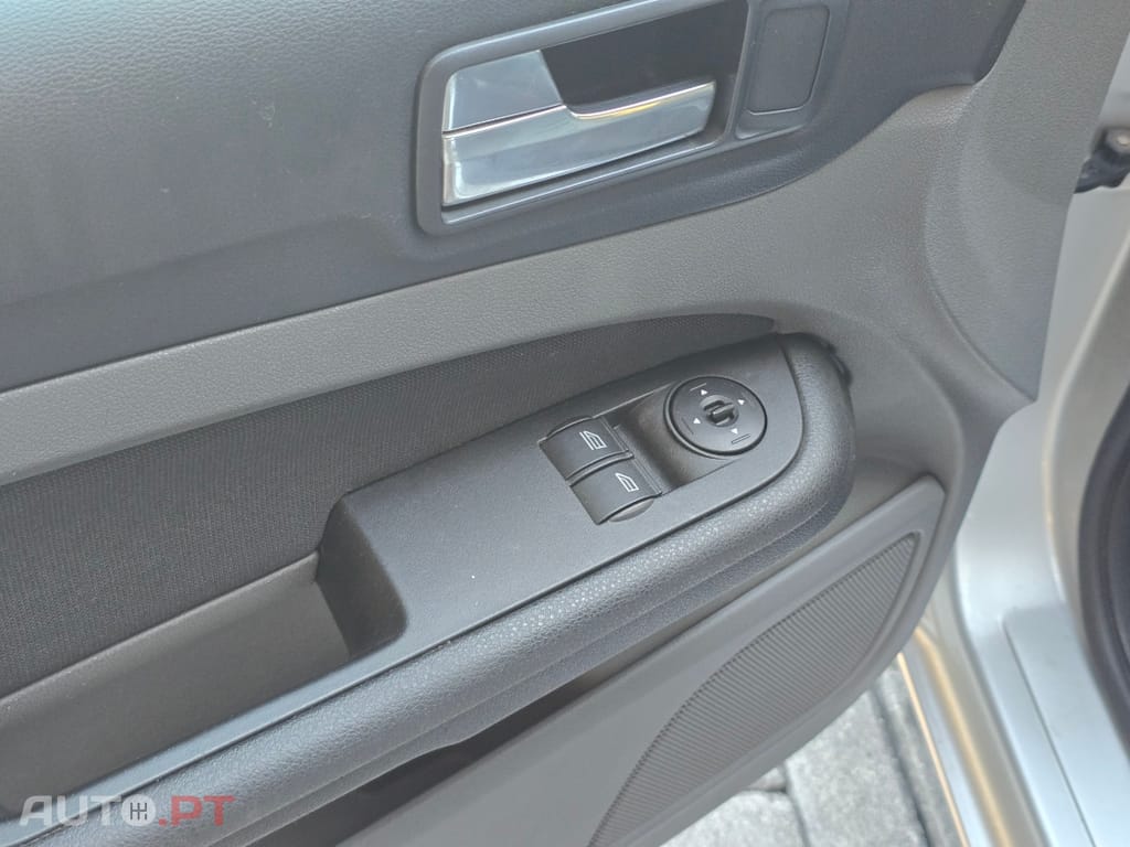 Ford Focus 1.6 TDCI Titanium