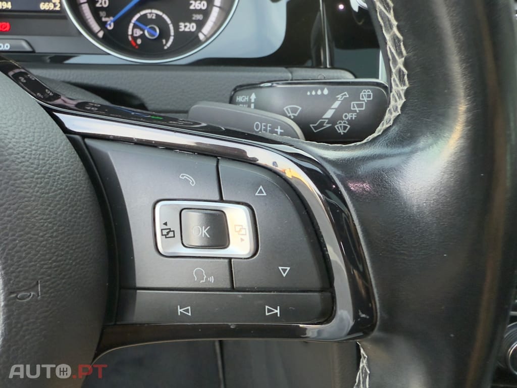 Volkswagen Golf R 4Motion BlueMotion DSG