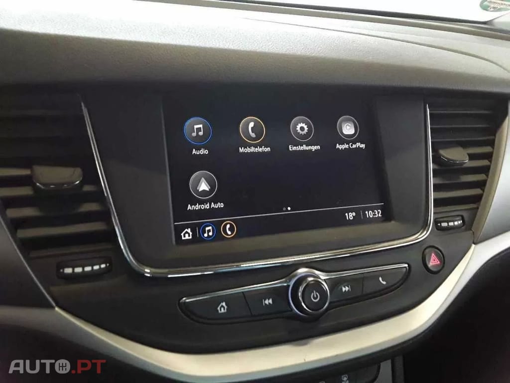 Opel Astra Sports Tourer 1.2 Turbo Business Edition