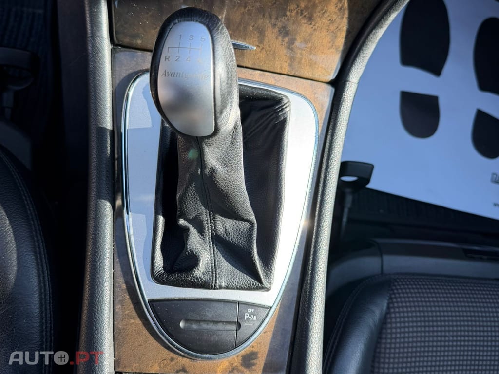 Mercedes-Benz E 220 CDi Avantgarde