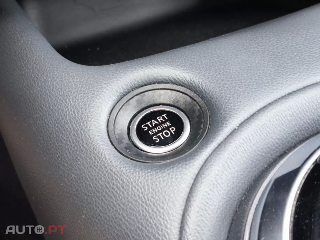 Nissan Juke 1.0 DIG-T Acenta DCT