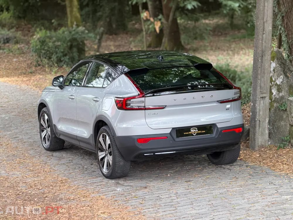 Volvo C40 Recharge Twin Motor Core
