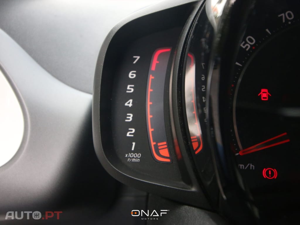 Toyota Aygo X 1.0 VVT-i X-Play