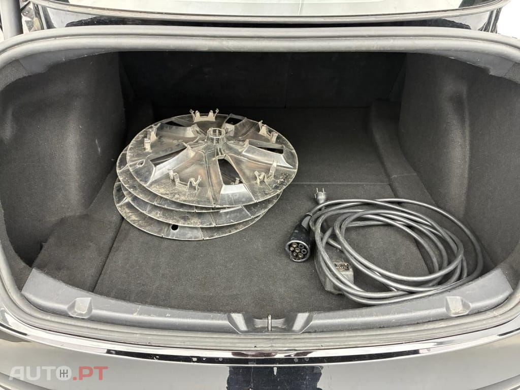 Tesla Model 3 Standard RWD Plus