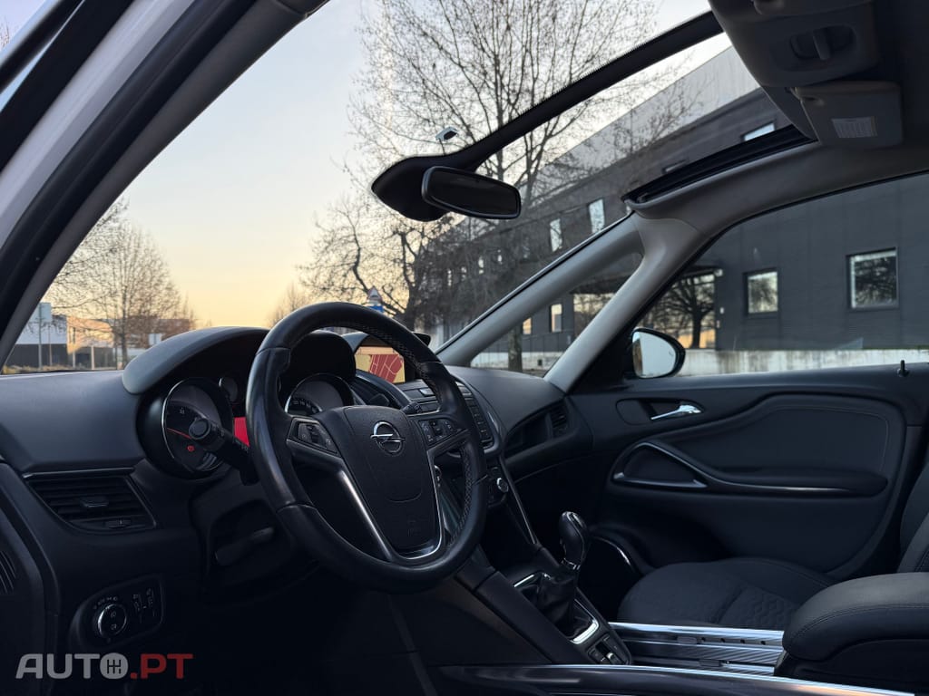 Opel Zafira 2.0 CDTI Cosmo S/S