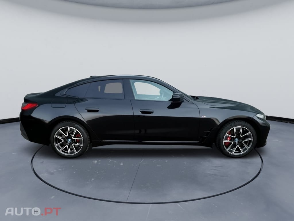 BMW i4 eDrive35 Gran Coupe M Sport — fotografia 3