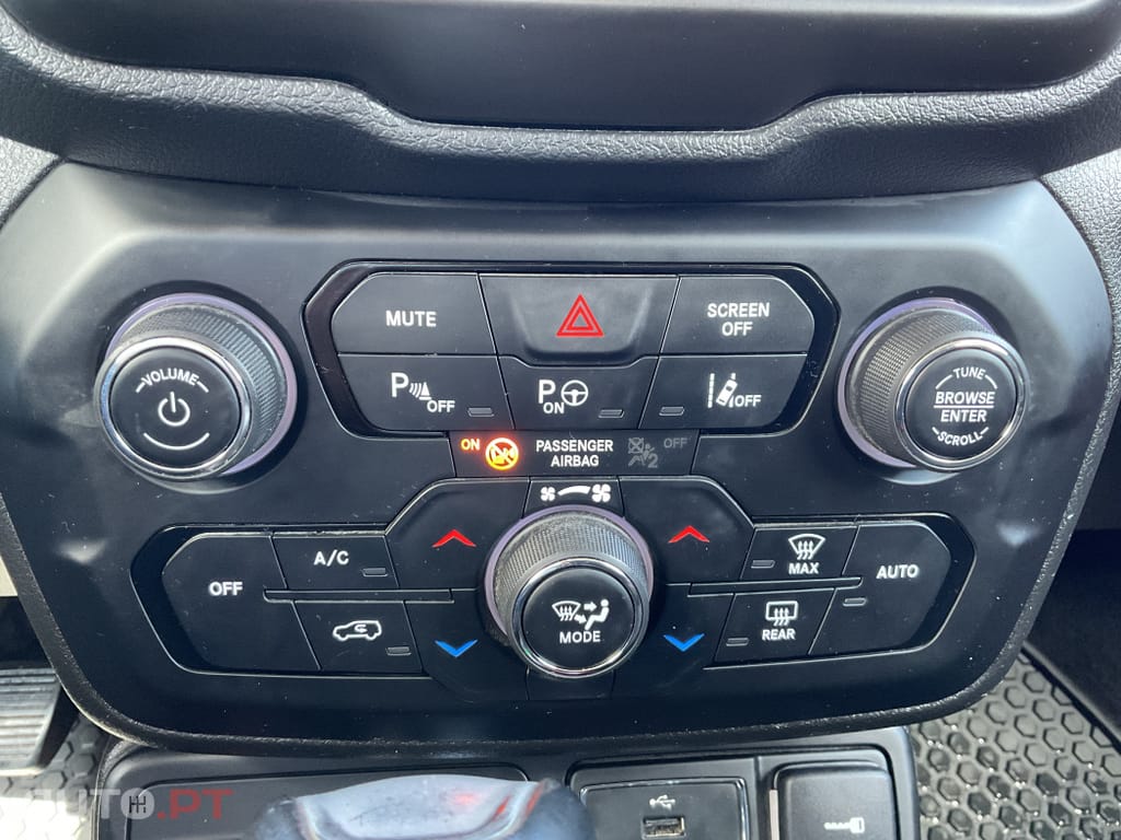 Jeep Renegade 1.3 TG Trailhawk