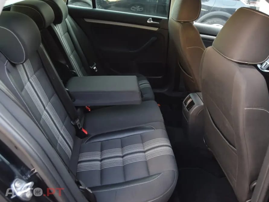 Volkswagen Golf Variant 2.0 TDi Highline DSG
