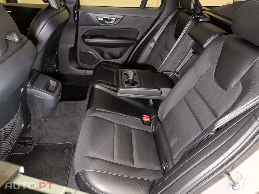 Volvo V60  2.0D D3 Inscription