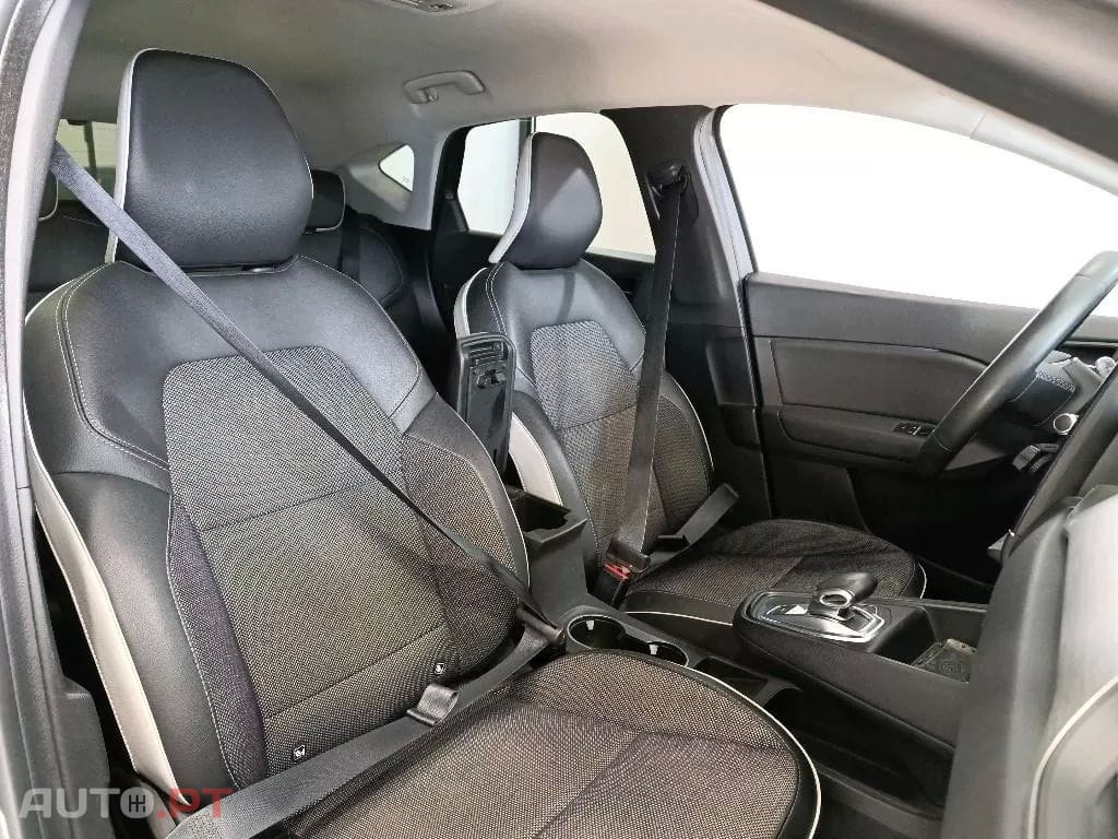 Renault Captur 1.6 E-Tech Plug-In Exclusive