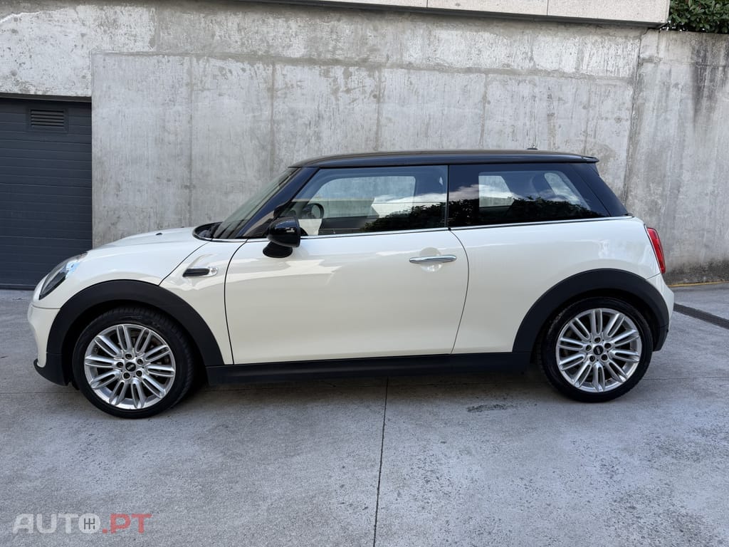 MINI Cooper One D Blackyard