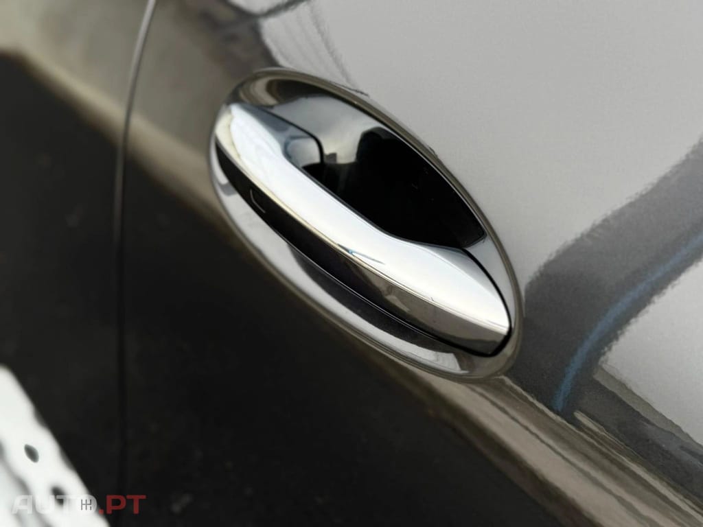 Mercedes-Benz GLC 300 de Coupé AMG Premium I.V.A DEDUTIVEL