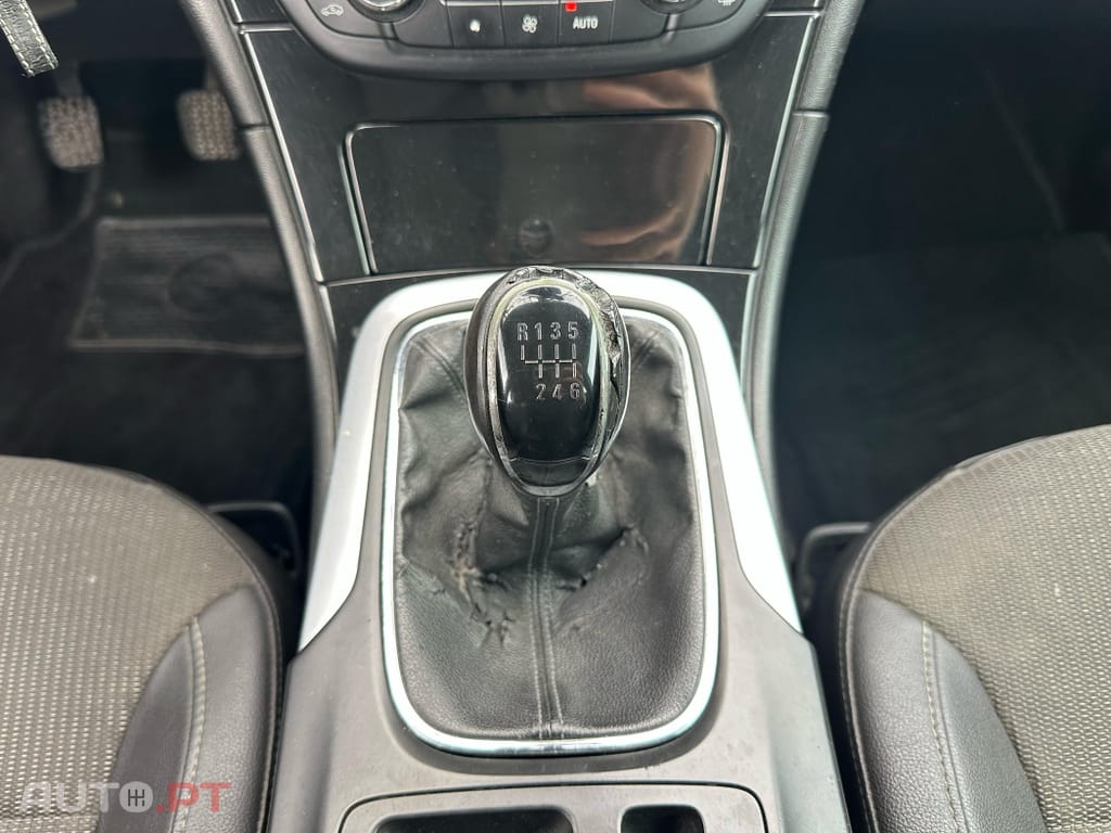 Opel Insignia 2.0 CDTi Cosmo S/S