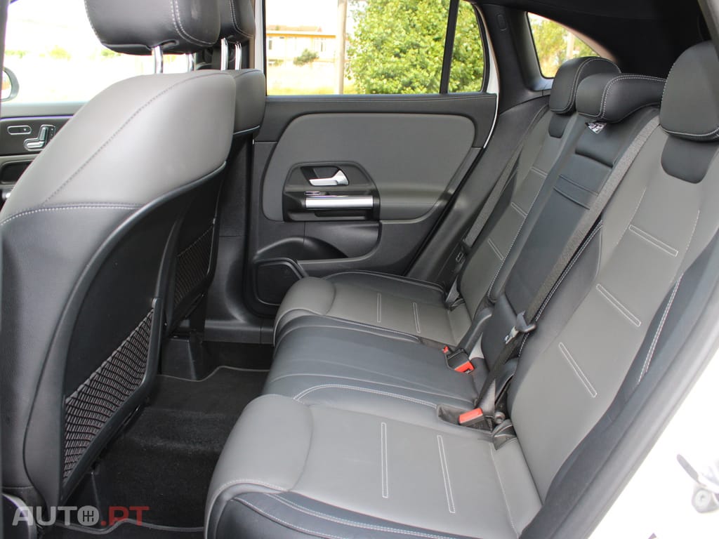 Mercedes-Benz GLA 200 AMG Line