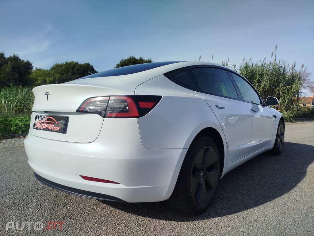 Tesla Model 3 Long Range AWD Dual Motor