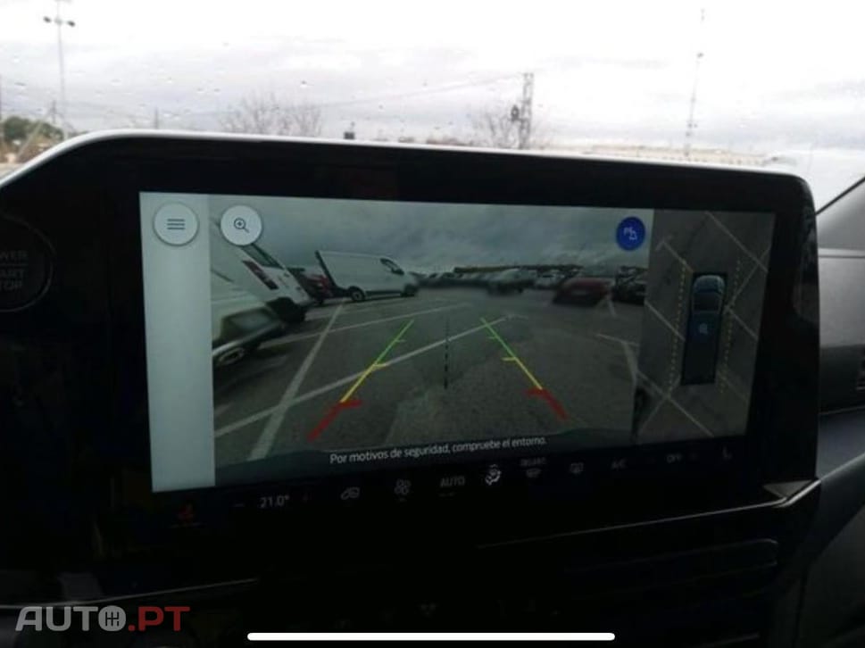 Ford Tourneo 2.5 PHEV Active